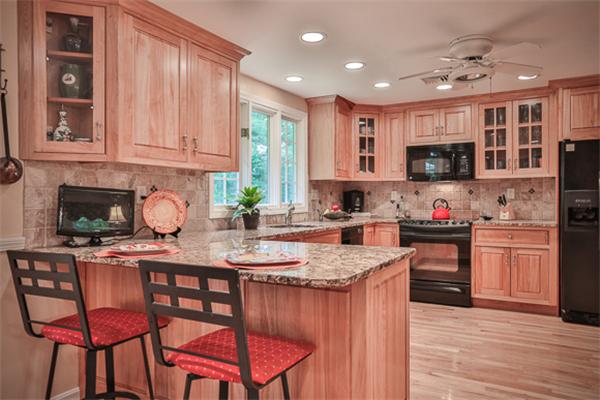 16 Ridgeway Road North Reading, MA 01864 - Photo 12 of 21 Gallery Image 12