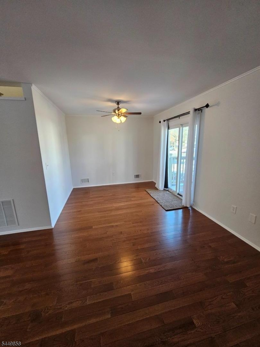 901 Reed Court Flemington, NJ 08822 - Photo 3 of 13