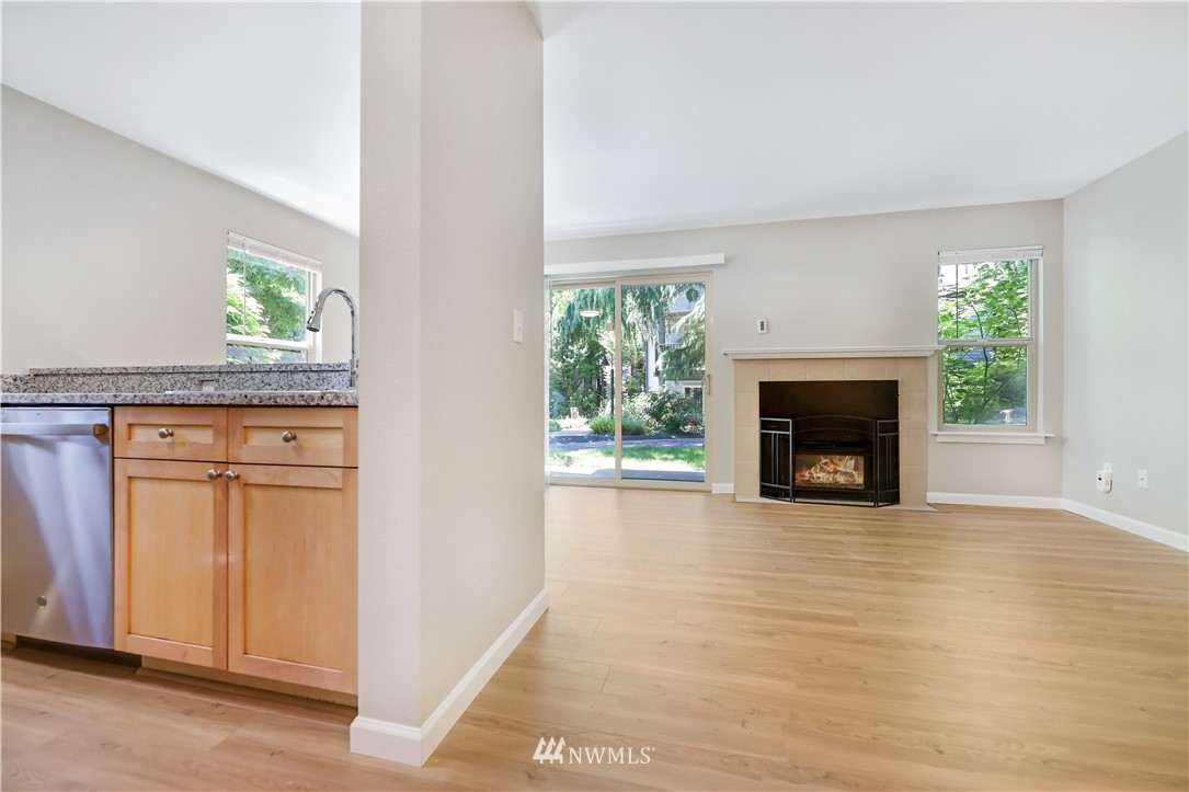 9805 Avondale Road Northeast, Unit S151 Redmond, WA 98052 - Photo 2 of 36 Gallery Image 2