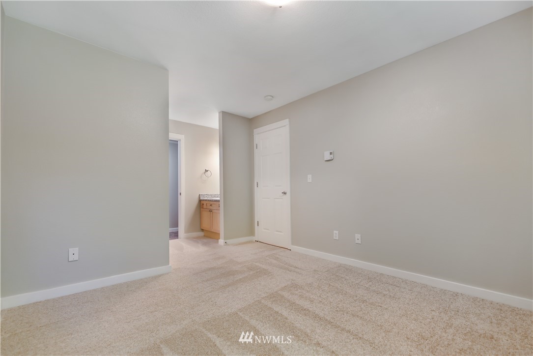 9805 Avondale Road Northeast, Unit S151 Redmond, WA 98052 - Photo 15 of 36 Gallery Image 15