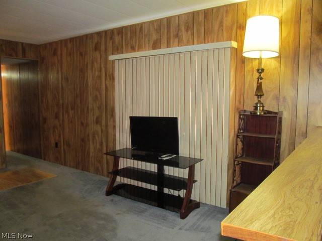 9735 Chillicothe Road, Unit 29 Willoughby, OH 44094 - Photo 9 of 26 Living room