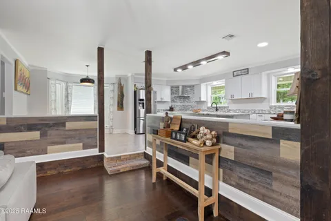 $390,000 | 334 Meche Road, Carencro, LA 70520