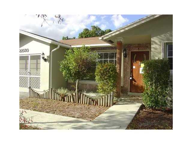 22580 Southwest 64th Way Boca Raton, FL 33428 - Photo 22 of 23 Exterior Front