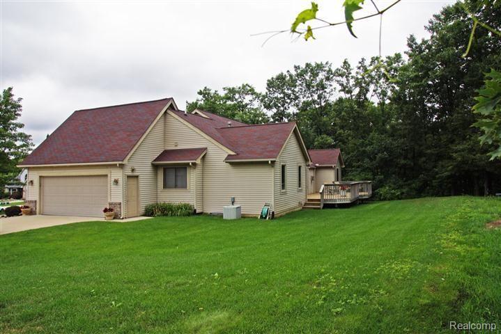 273 Cloverview Lane Howell, MI 48843 - Photo 8 of 10 Lovely Lot