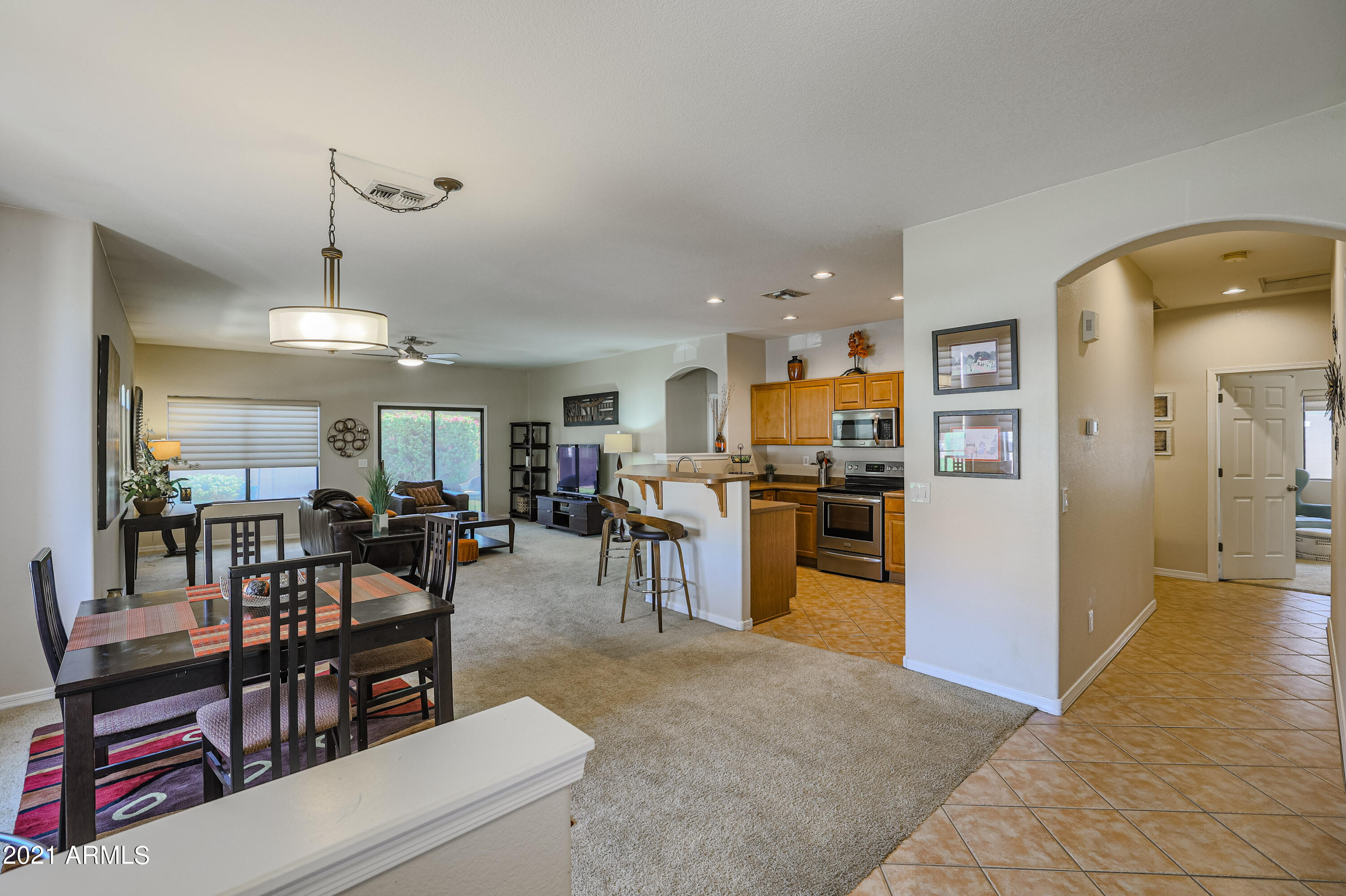 3031 East Fremont Road Phoenix, AZ 85042 - Photo 3 of 28 Great Room