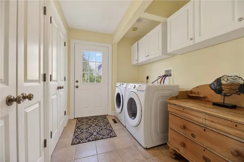 $2,995,000 | 38 Pierce Avenue, Jamestown, RI 02835