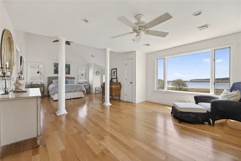 $2,995,000 | 38 Pierce Avenue, Jamestown, RI 02835