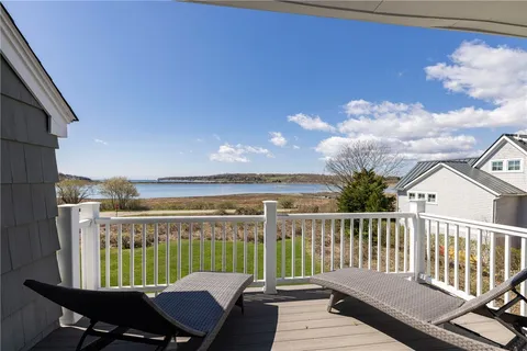 $2,995,000 | 38 Pierce Avenue, Jamestown, RI 02835