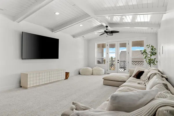 $2,389,900 | 6820 West Biathlon Street, Eagle, ID 83616