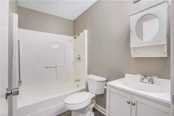 $2,950,000 | 6016 Leavenworth Road, Kansas City, KS 66104