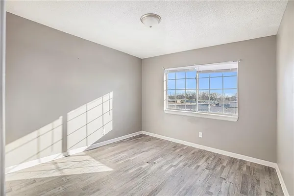 $2,950,000 | 6016 Leavenworth Road, Kansas City, KS 66104