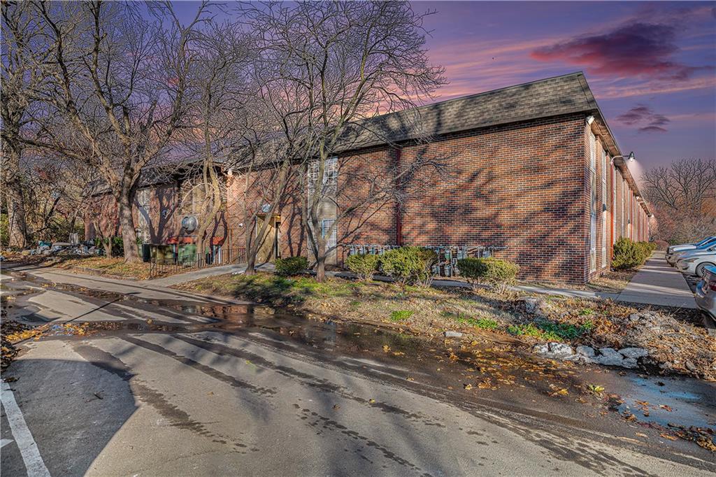6016 Leavenworth Road Kansas City, KS 66104 - Photo 4 of 28