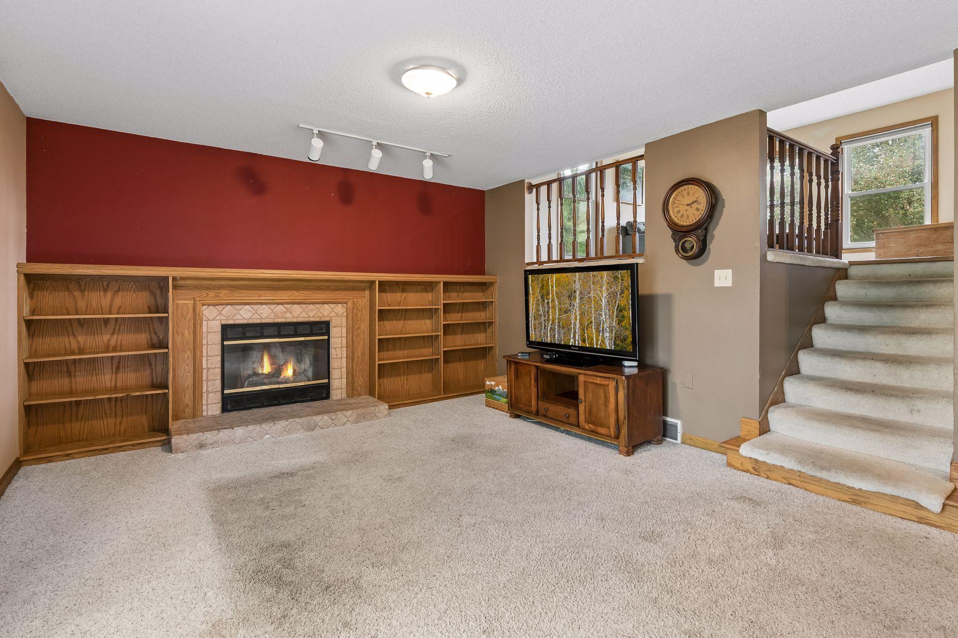 4482 Oak Pond Road Eagan, MN 55123 - Photo 28 of 40 Gallery Image 28