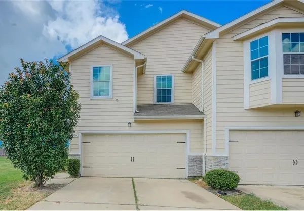 $1,998 | 5136 Gable Lane, Houston, TX 77066