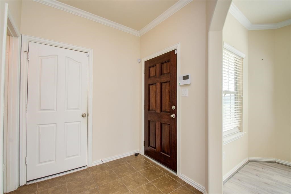 5136 Gable Lane Houston, TX 77066 - Photo 6 of 25