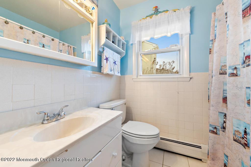 206 Montclair Road South Barnegat, NJ 08005 - Photo 33 of 66 206Montclair-32