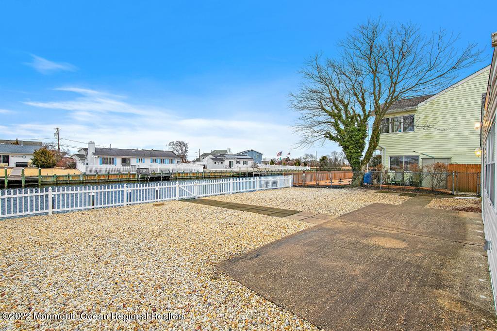 206 Montclair Road South Barnegat, NJ 08005 - Photo 34 of 66 206Montclair-33