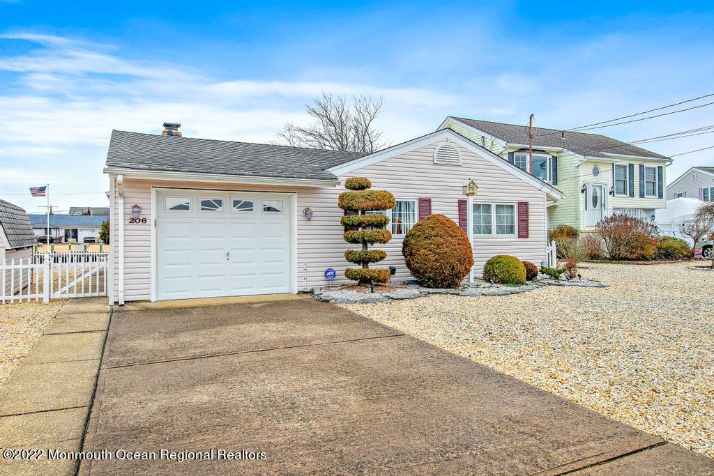 206 Montclair Road South Barnegat, NJ 08005 - Photo 4 of 66 206Montclair-2