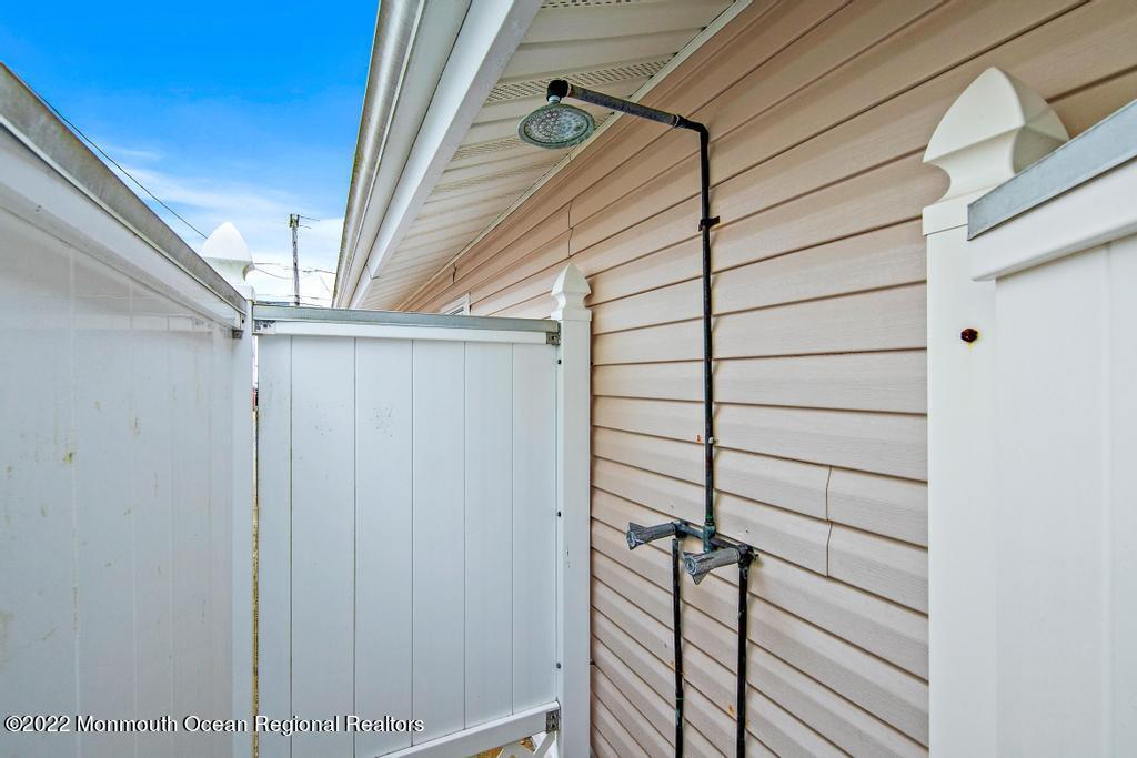 206 Montclair Road South Barnegat, NJ 08005 - Photo 46 of 66 206Montclair-45