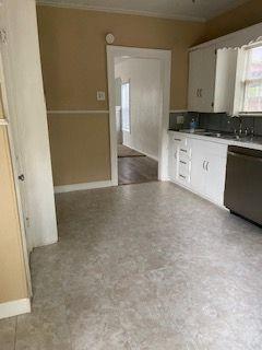 3366 South 7th Street Abilene, TX 79605 - Photo 6 of 16 a view of a kitchen with electric appliances