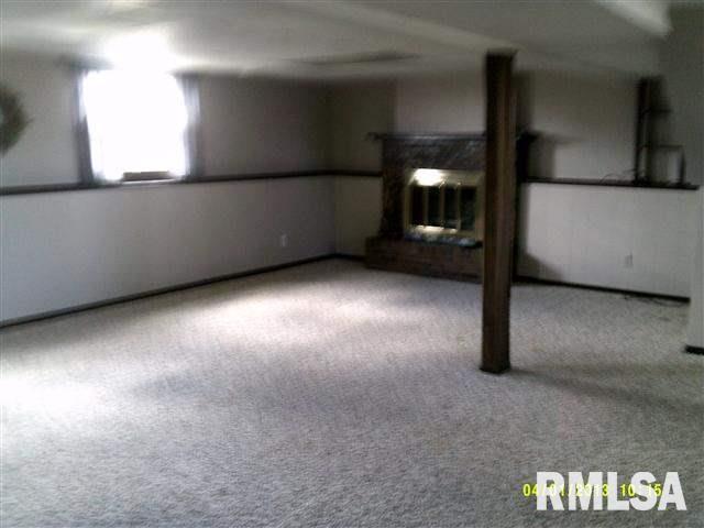20153 Jason Road Lyndon, IL 61261 - Photo 6 of 14