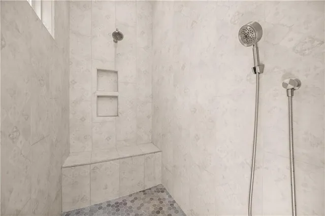 $525,000 | 200 Adams Path, Pineville, LA 71360