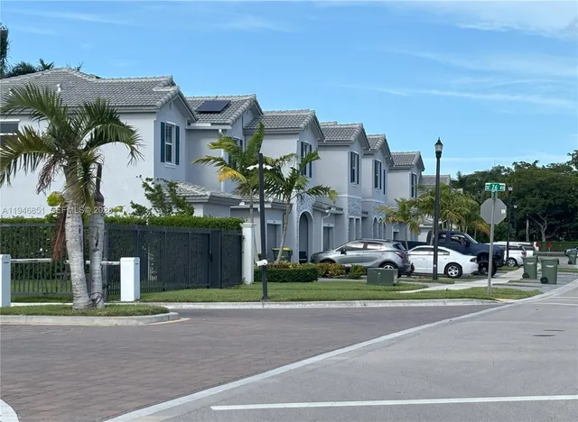 $2,700 | Homestead, Homestead, FL 33035