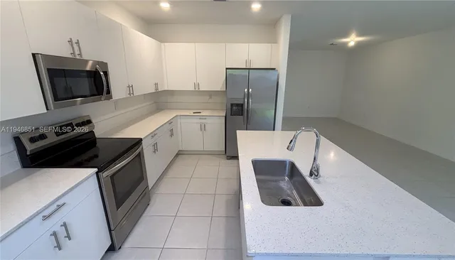 $2,700 | Homestead, Homestead, FL 33035