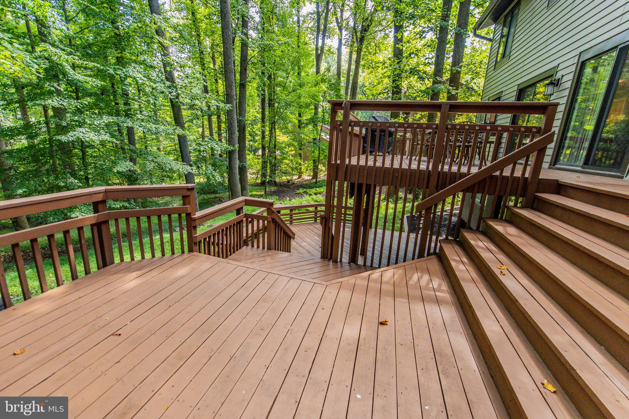 9517 White Spring Way Columbia, MD 21046 - Photo 54 of 64 Multi-level deck