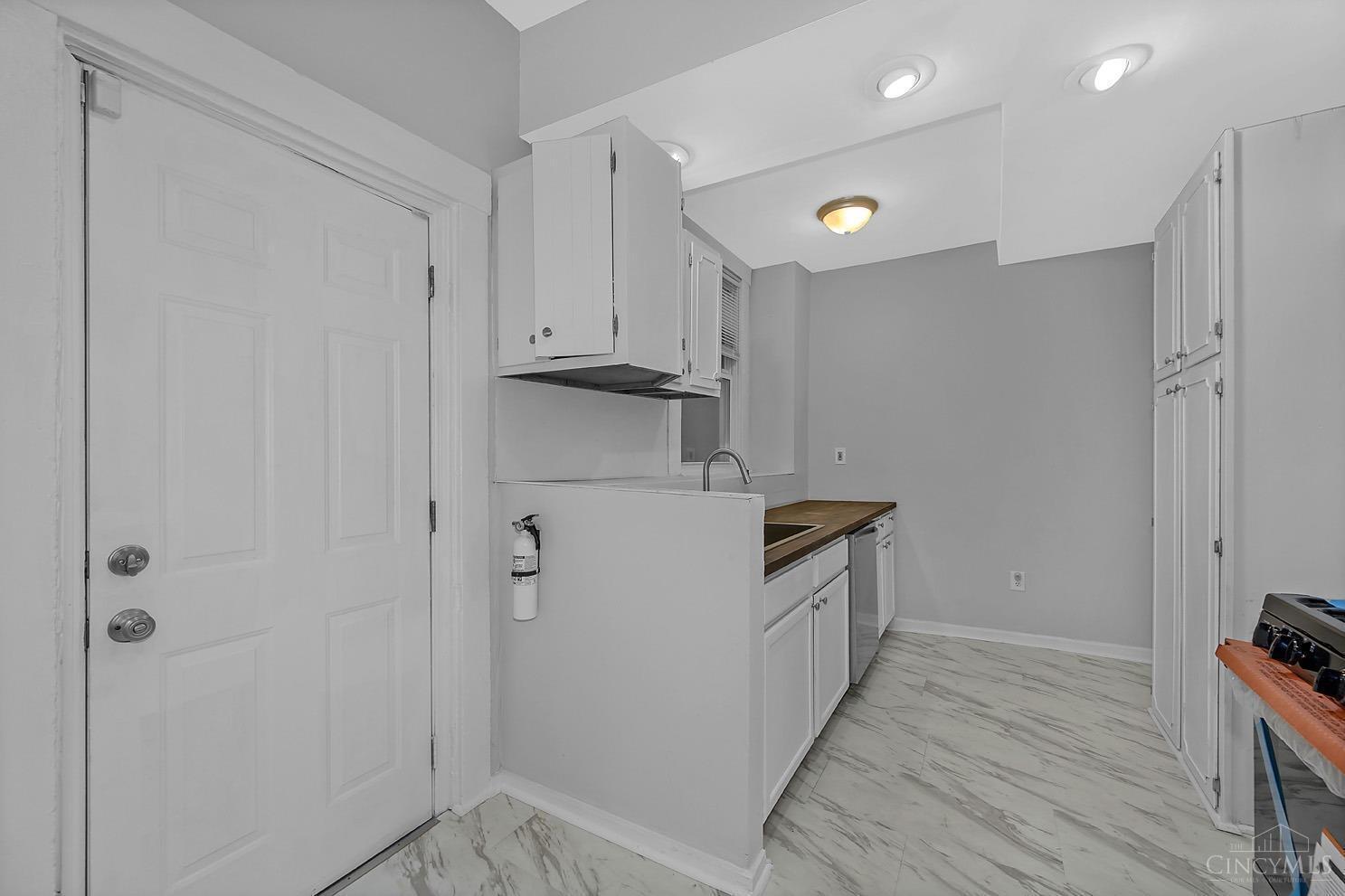 823 William Howard Taft Road Cincinnati, OH 45206 - Photo 7 of 22