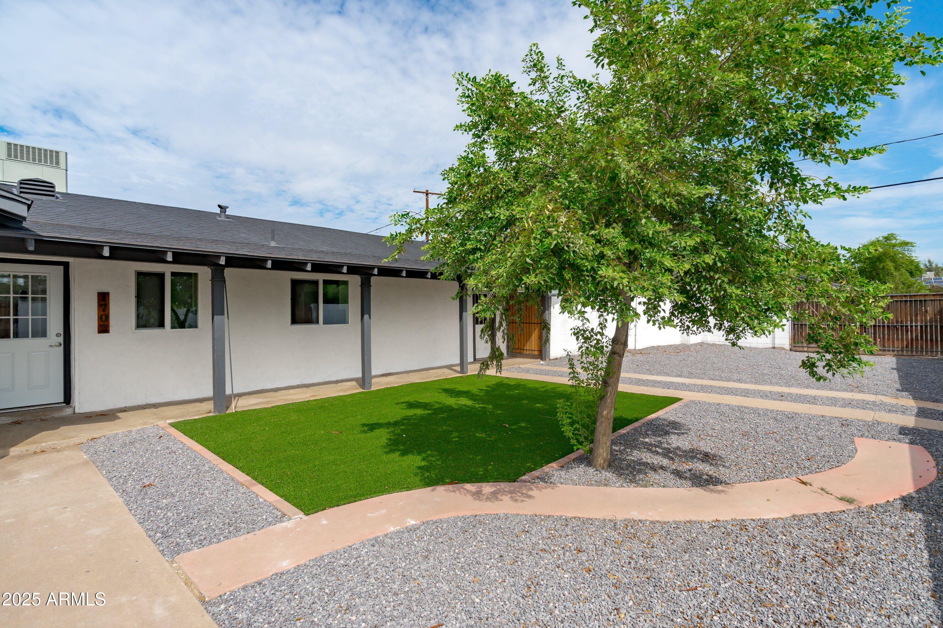 1702 West Indian School Road Phoenix, AZ 85015 - Photo 1 of 38 03-Courtyard