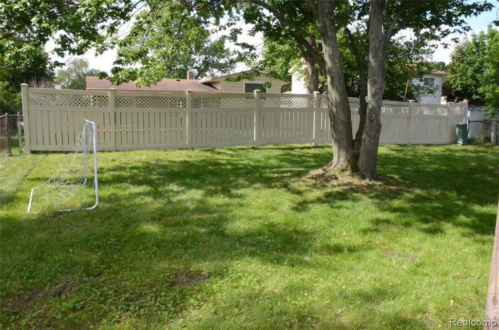 43077 Avon Road Canton, MI 48187 - Photo 50 of 52