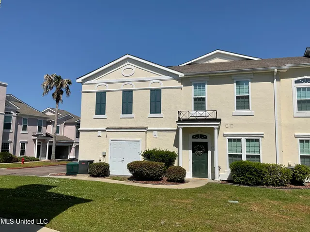 $299,000 | 2252 Beach Drive, Unit 406, Gulfport, MS 39507