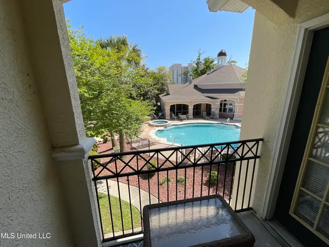 $299,000 | 2252 Beach Drive, Unit 406, Gulfport, MS 39507