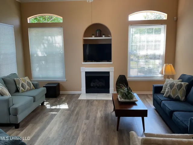 $299,000 | 2252 Beach Drive, Unit 406, Gulfport, MS 39507