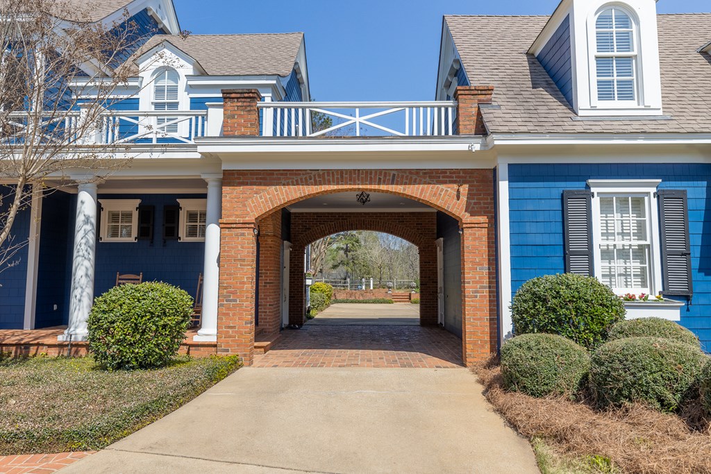 8024 Innisbrook Court Columbus, GA 31909 - Photo 6 of 46 Gallery Image 6