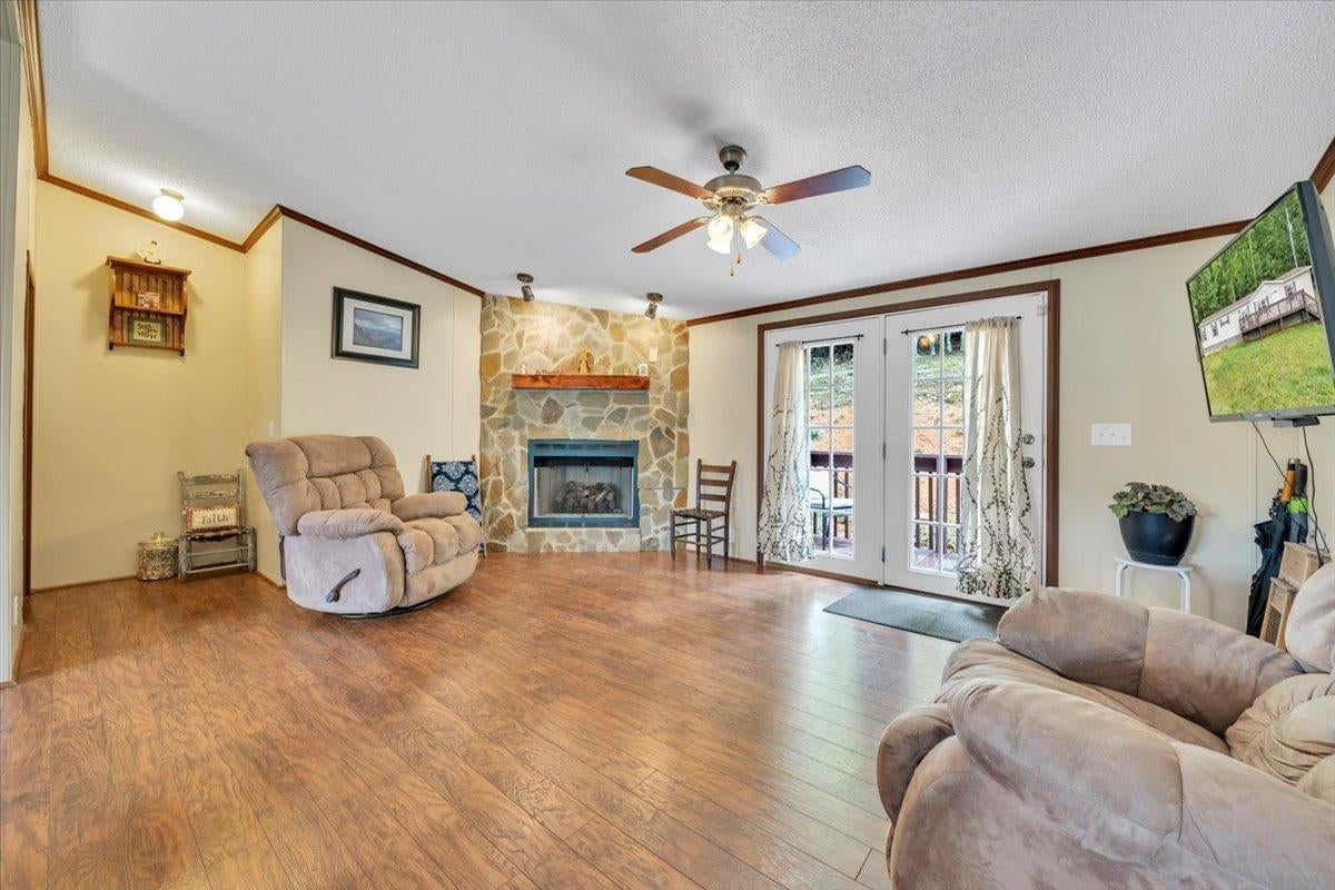 151 Perdue Road Staffordsville, VA 24167 - Photo 29 of 65 Gallery Image 29