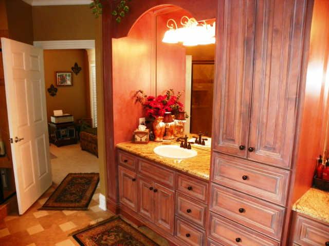 547 Ridgecrest Lane Lebanon, TN 37087 - Photo 14 of 19 Master Bath