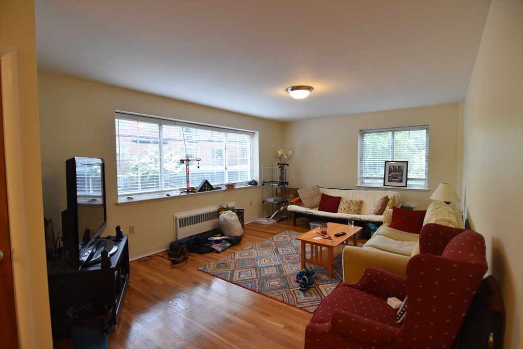 45 Green Street, Unit 2 Brookline, MA 02446 - Photo 2 of 7