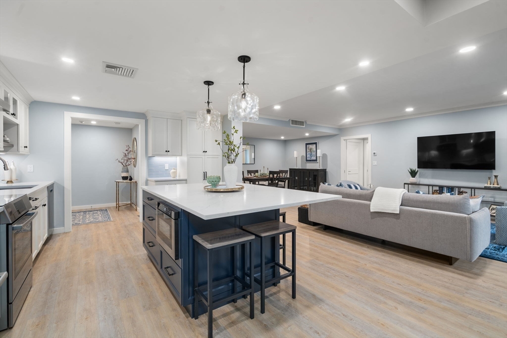 65 Grove Wellesley Ma, Unit 152 Wellesley, MA 02482 - Photo 3 of 16