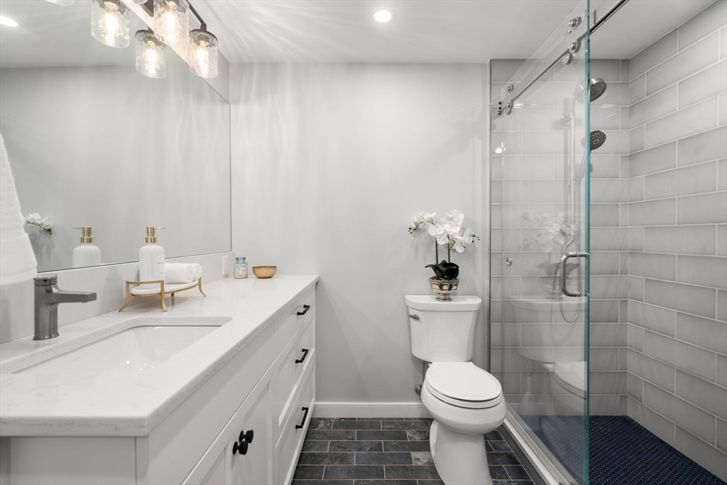 65 Grove Wellesley Ma, Unit 152 Wellesley, MA 02482 - Photo 8 of 16