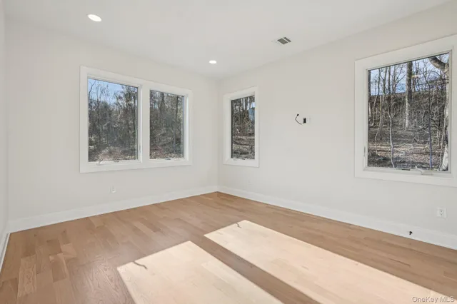 $8,995 | 400 Phillips Hill Road, New City, NY 10956