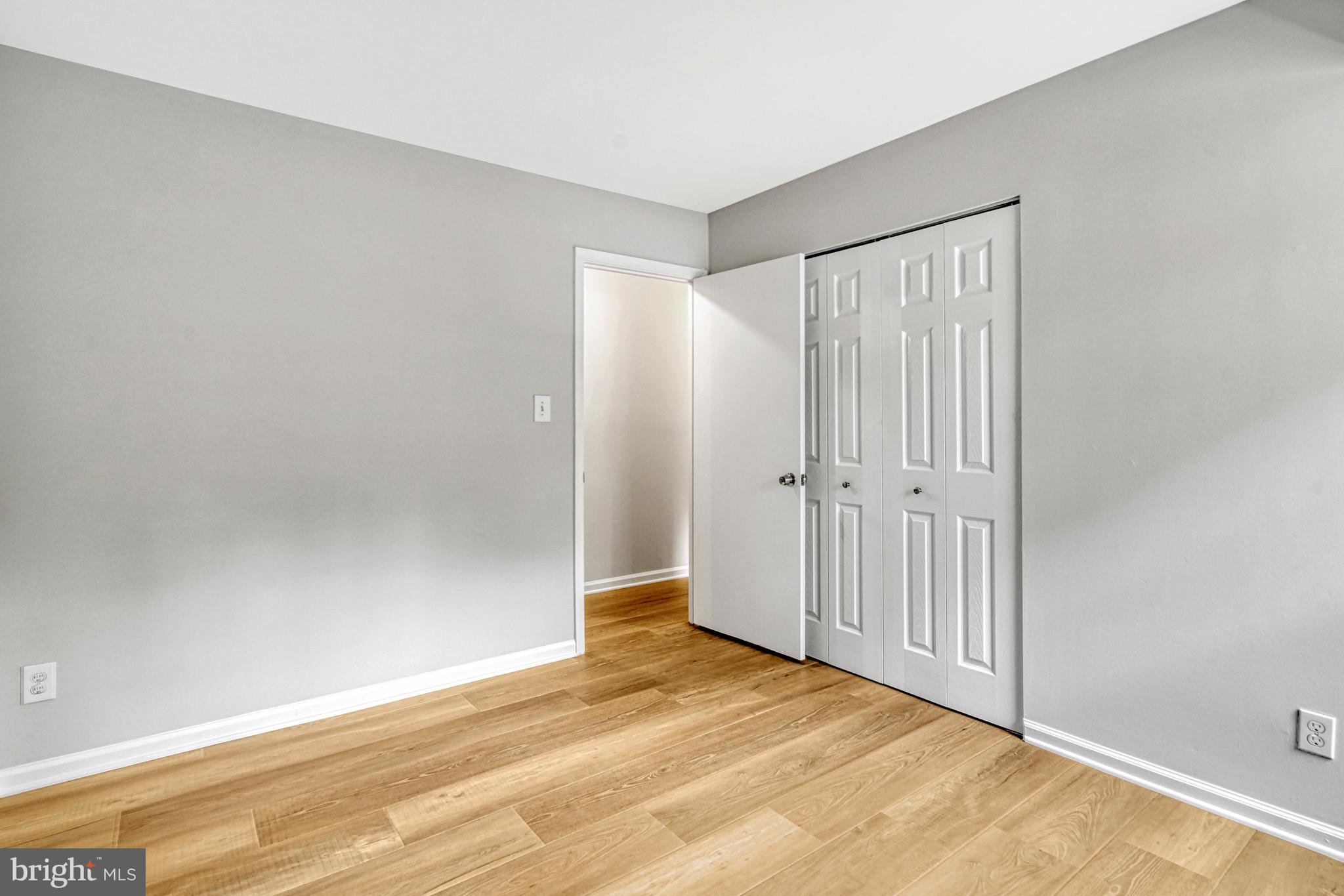 5815 Cove Landing Road, Unit 204 Burke, VA 22015 - Photo 19 of 39 bedroom 2