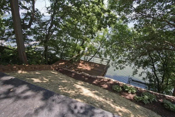 $1,350,000 | 2288 County Hwy AB, McFarland, WI 53558