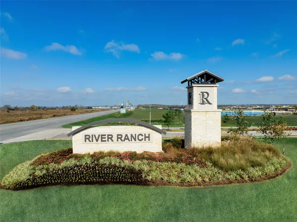 $2,186 | 1860 Dry Cherry Lane, Unit B, Dayton, TX 77535