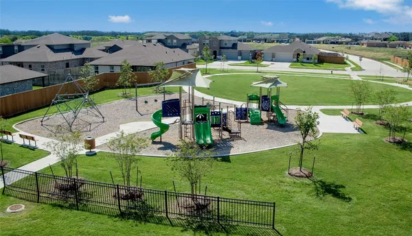 $2,186 | 1860 Dry Cherry Lane, Unit B, Dayton, TX 77535