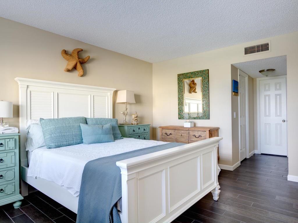 1150 Reef Road, Unit C13 Vero Beach, FL 32963 - Photo 14 of 36 Gallery Image 14