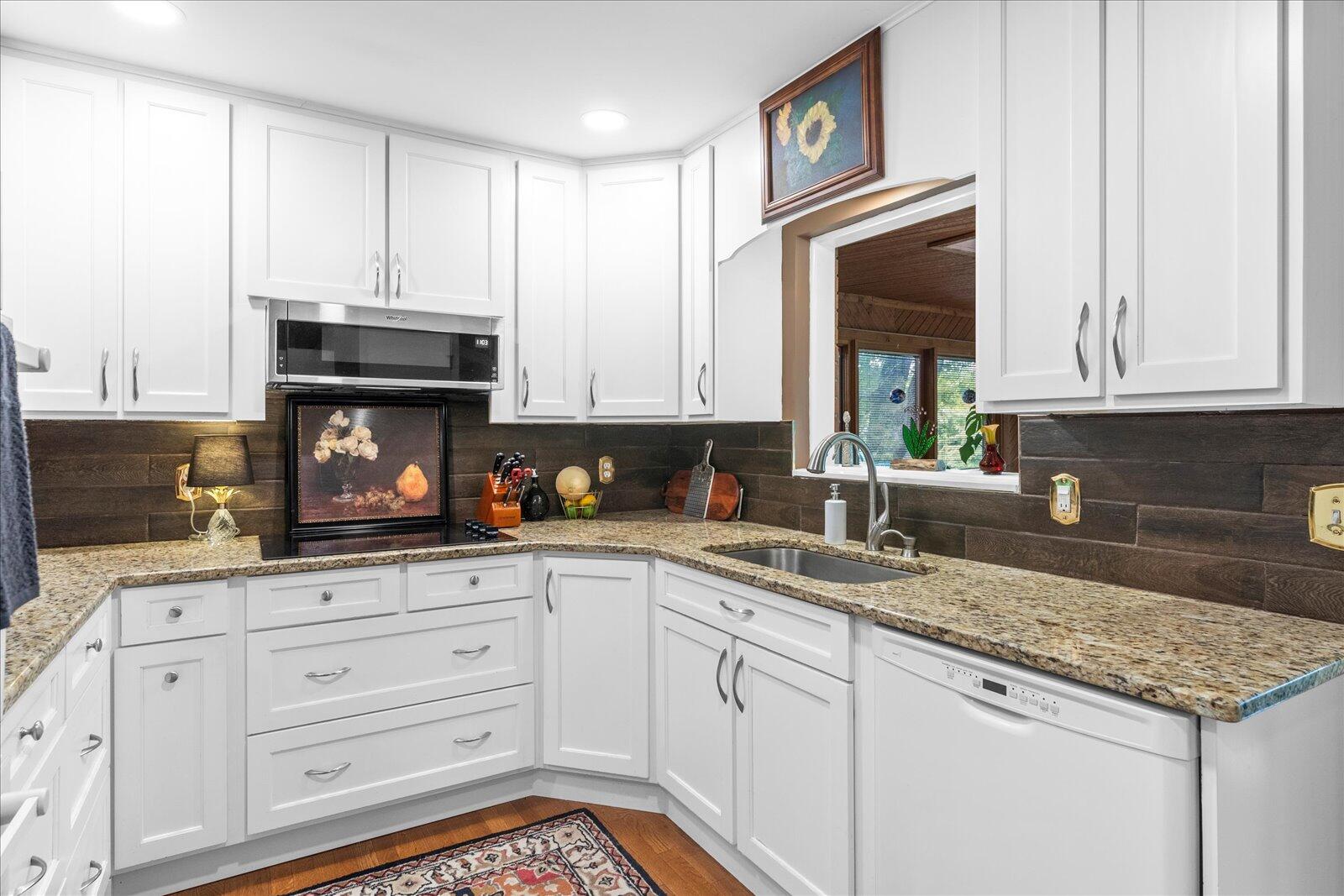 3902 Kings Road Chattanooga, TN 37416 - Photo 6 of 45 13-3902 Kings Rd-12