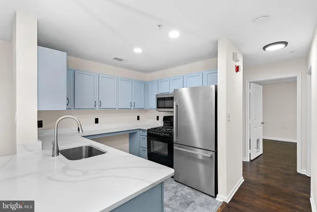 $1,950 | 673 Constellation Square Southeast, Unit C, Leesburg, VA 20175