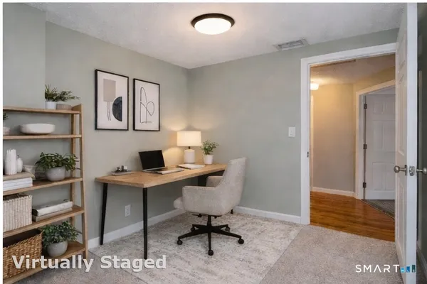 $389,900 | 700 Governors Highway, South Windsor, CT 06074